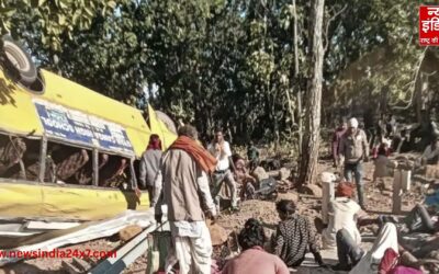 झारखंड में ब्रेक फेल होने से बस हुई हादसे का शिकार, 9 लोगों की मौत और 80 घायल
