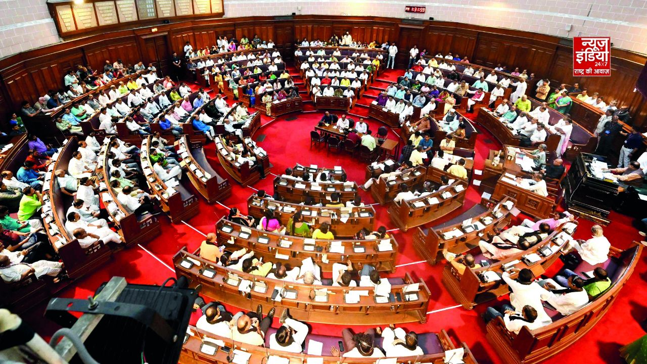 पश्चिम बंगाल में OBC आरक्षण पर नए कानून पास, कोटा 17% से घटकर 7%