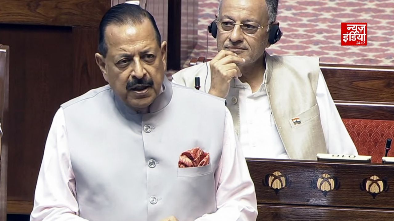 पेपर लीक रोकने के लिए नया बिल लोकसभा में पेश, हंगामे के बीच जितेंद्र सिंह ने रखा प्रस्ताव