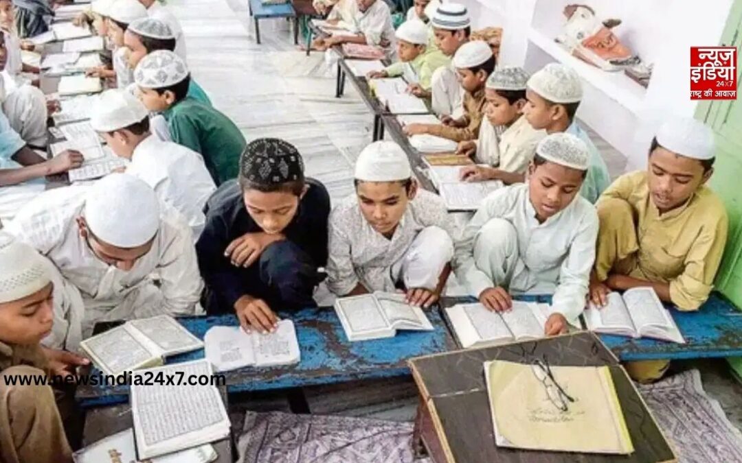 देवबंद में सरकारी जमीन पर बने मदरसे-मस्जिदों पर प्रशासन का एक्शन, जारी किया नोटिस