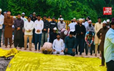 भोजशाला विवाद: अंतरिम ‘सुप्रीम’ फैसले के बाद पीछे की जमीन पर पढ़ी गई जुमे की नमाज, पुलिस ने की बैरिकेडिंग; स्थानीय लोगों ने जताई थी आपत्ति