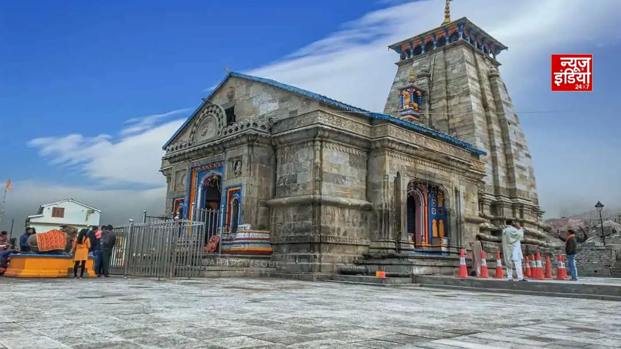 बारिश और भूस्खलन ने बढ़ाई मुश्किलें, अमरनाथ और केदारनाथ यात्रा पर लगी रोक श्रद्धालुओं के लिए अहम अपडेट