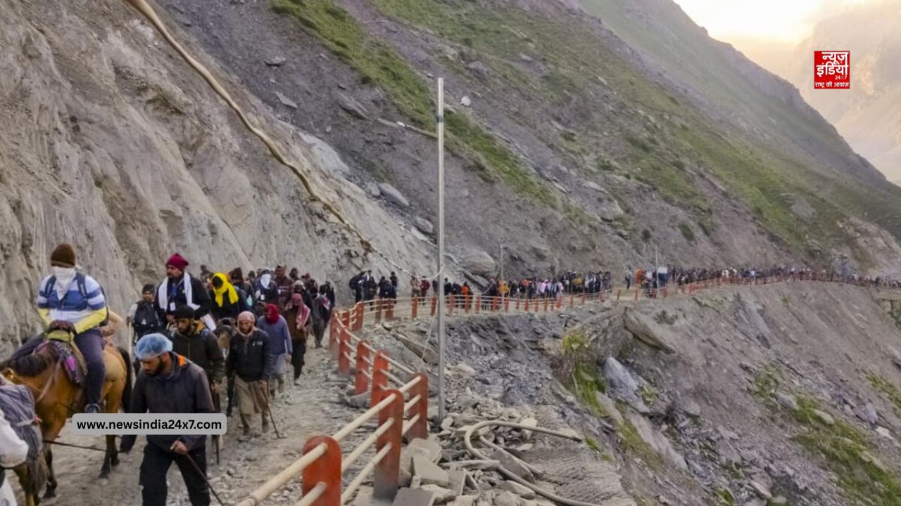अमरनाथ यात्रा शुरू, कड़ी सुरक्षा के बीच बेस कैंप से निकले श्रद्धालु