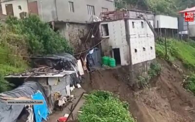 टिहरी में भूस्खलन, उत्तराखंड के कई जिलों में भारी बारिश का अलर्ट
