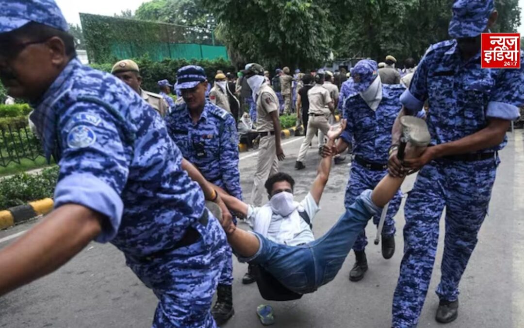 CJP के ‘संसद चलो’ मार्च में हिंसा, 118 से ज्यादा पुलिसकर्मी घायल; 70 प्रदर्शनकारी हिरासत में