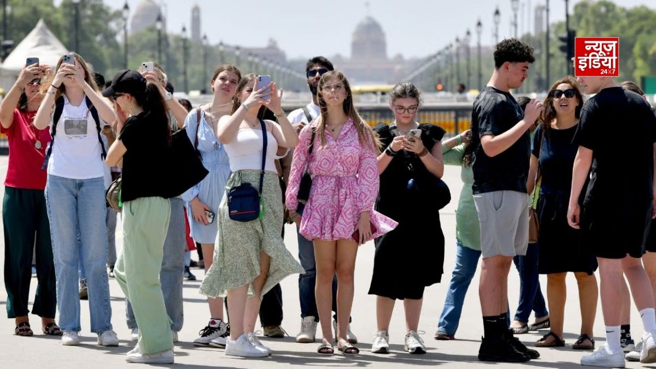 Tanisha foreign tourists