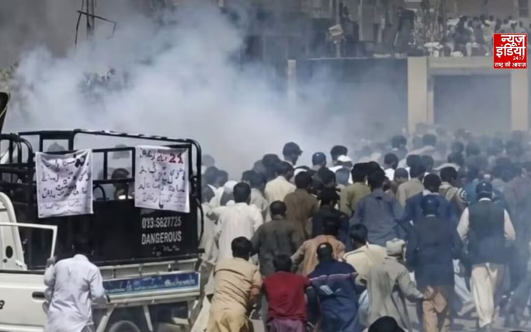 PoK हिंसा की गूंज लाहौर तक, प्रदर्शनकारियों पर पाक पुलिस का एक्शन; कई हिरासत में