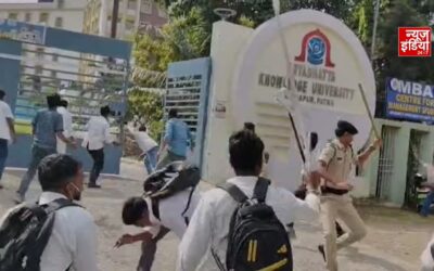 पटना में छात्रों पर लाठीचार्ज, पुलिसकर्मियों को घेरा; महिला जवान समेत 2 घायल, VIDEO
