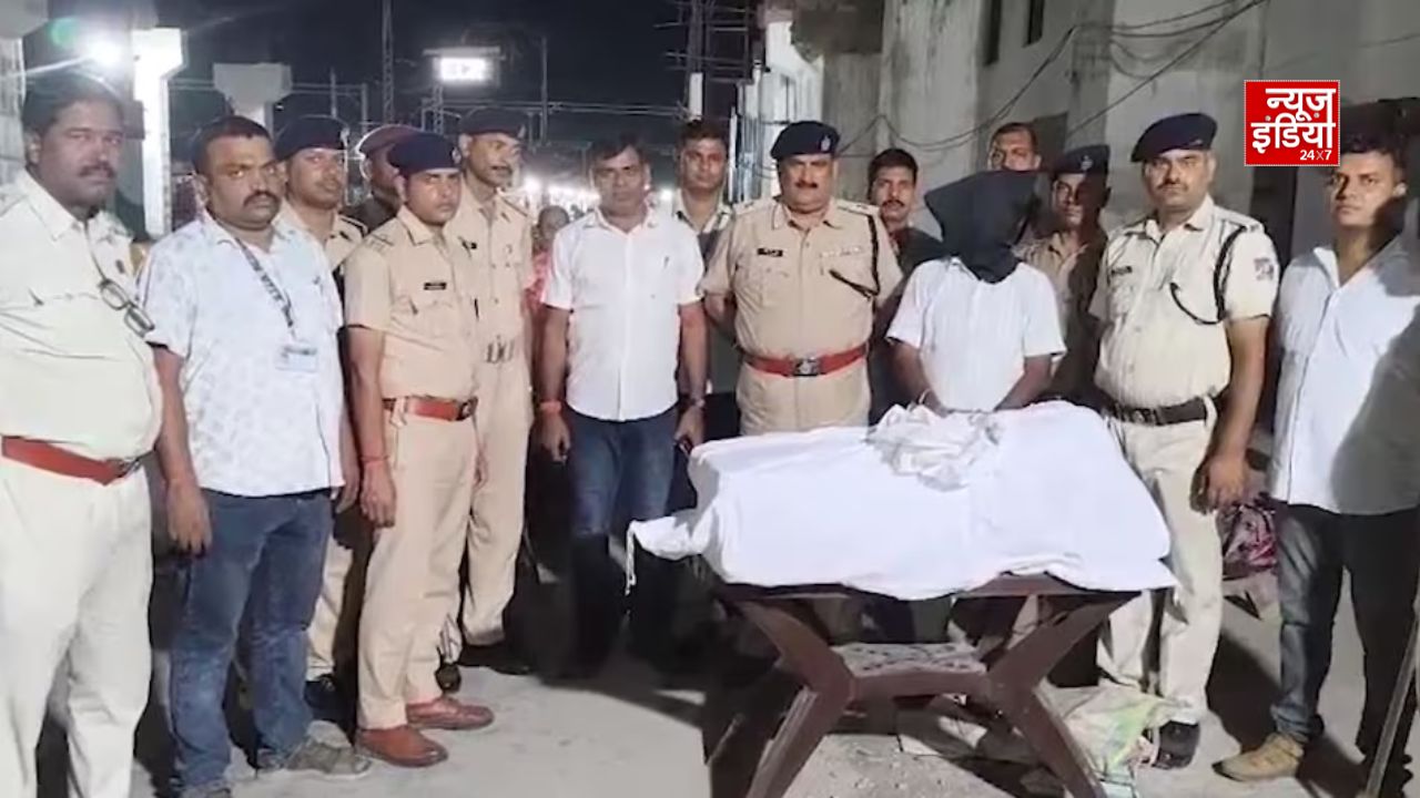 ट्रेन में बैग की तलाशी ली तो निकला 17.7 किलो गांजा, गया जंक्शन पर पैसेंजर गिरफ्तार