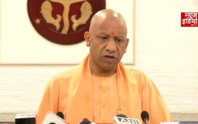 ‘जनता नकारे तो EVM को दोष क्यों?’ SIR और चुनाव आयोग पर CM योगी का विपक्ष पर हमला