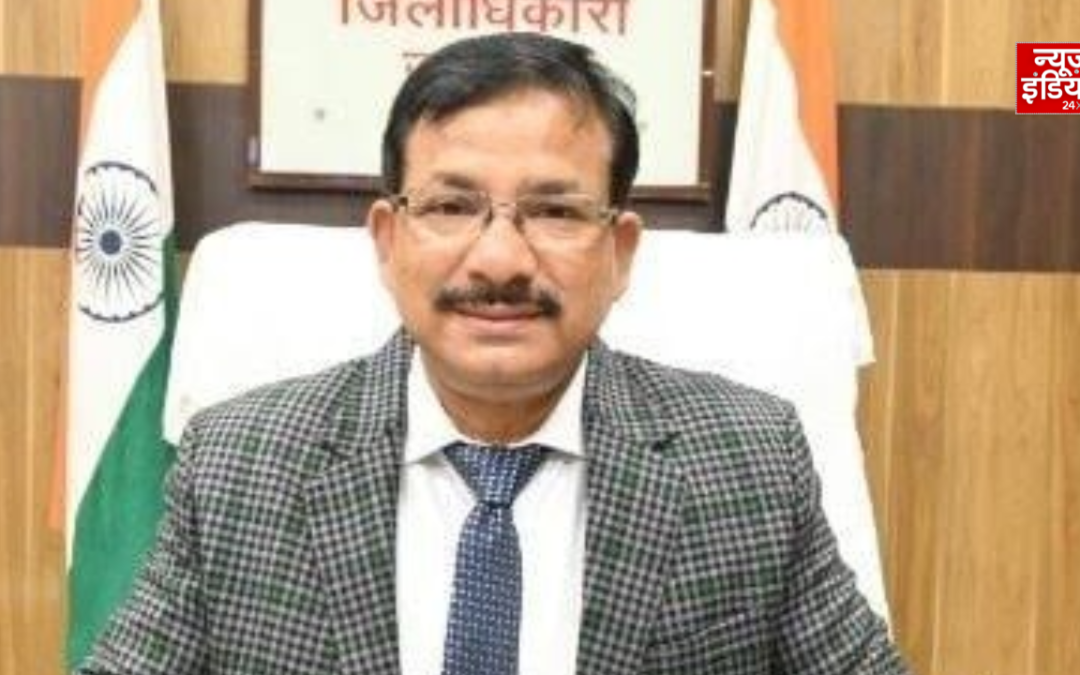 UP में IAS-P​​CS अफसरों के तबादले, जालौन DM राजेश कुमार पाण्डेय को बहराइच भेजा