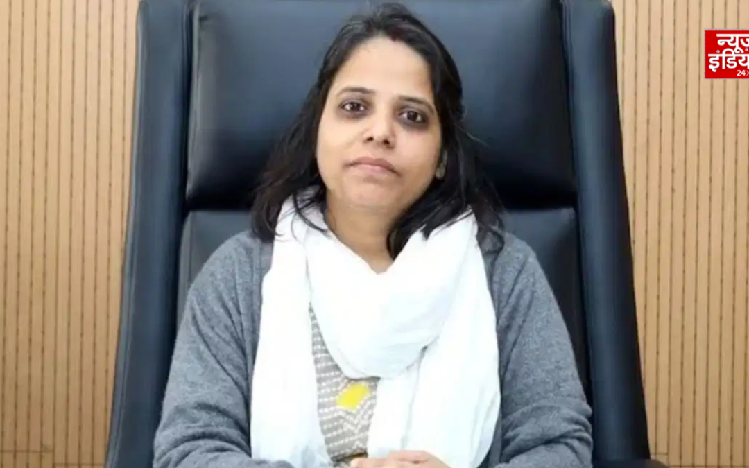 14 साल तक नहीं मिली कलेक्टरी, अब एक साल में 4 ट्रांसफर; क्यों चर्चा में हैं IAS नेहा मारव्या?