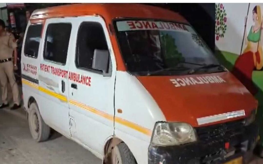 दिल्ली में शराब ठेके के बाहर बीड़ी देने से इनकार पर भड़के बदमाश, युवक पर चाकुओं से किया हमला