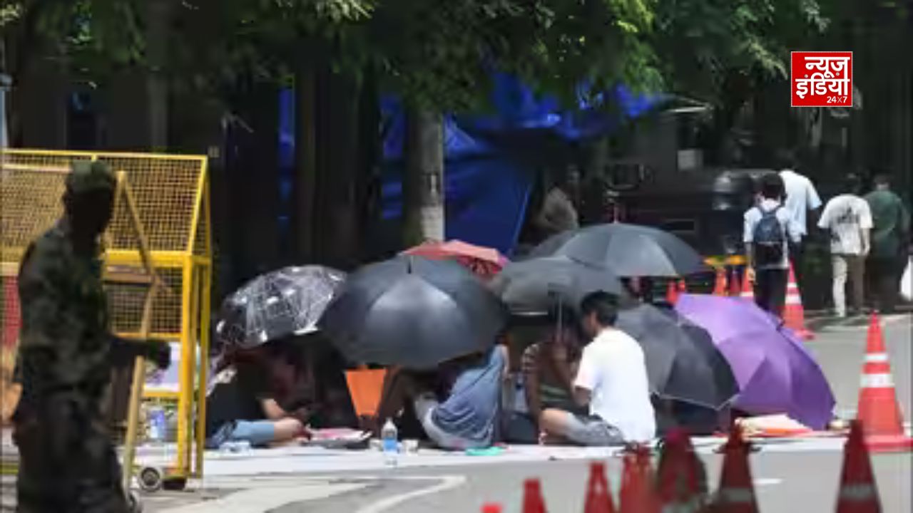 IIT बॉम्बे में छात्रों की 18 मांगें मानी गईं, डायरेक्टर शिरीष केदरे आज दे सकते हैं इस्तीफा