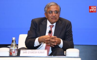 SIR विवाद पर सुप्रीम कोर्ट में याचिका, CEC ज्ञानेश कुमार के खिलाफ आपराधिक कार्रवाई की मांग