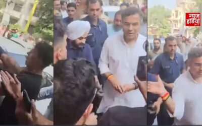 दिल्ली में सड़क निरीक्षण के दौरान प्रवेश वर्मा ने युवक को जड़ा थप्पड़
