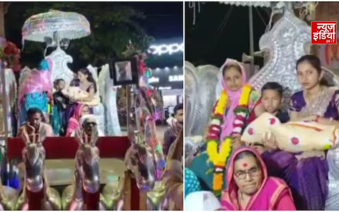 200 साल बाद घर में गूंजी बेटी की किलकारी, बीड में गाजे-बाजे के साथ रथ पर हुआ नन्ही गार्गी का स्वागत