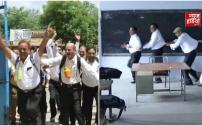 50 साल बाद फिर स्कूल पहुंचे बचपन के दोस्त, यूनिफॉर्म और बैग लेकर ऐसे जीया पुराना दौर