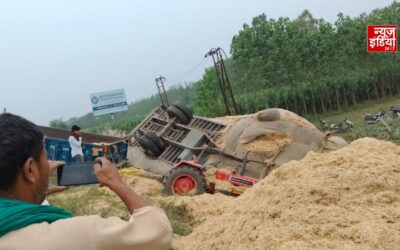 सहारनपुर में ओवरटेक के चक्कर में खाई में गिरीं 2 ट्रैक्टर-ट्रॉलियां, भूसे में दबकर 2 की मौत