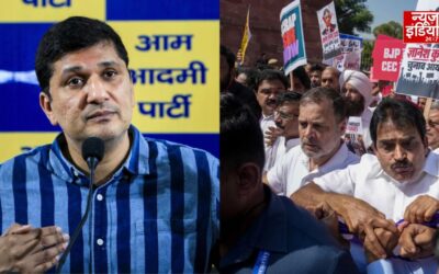 EC के खिलाफ प्रदर्शन में AAP-कांग्रेस आमने-सामने, सड़क पर दिखी सियासी खींचतान