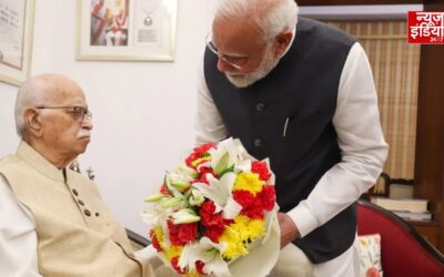 पीएम मोदी ने आडवाणी से लिया आशीर्वाद, बोले- देश के लिए उनका योगदान अहम