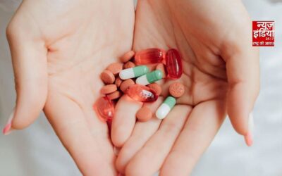Health Tips: क्या आप भी बिना डॉक्टर की सलाह के लेते हैं पेनकिलर और एंटीबायोटिक? शरीर पर पड़ सकता है ये असर